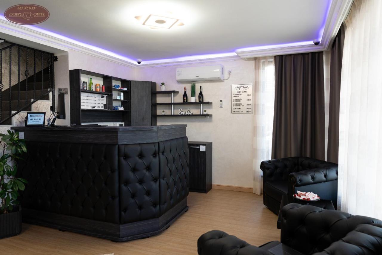 Campus Caffe Mansion Hotel Buzau Luaran gambar