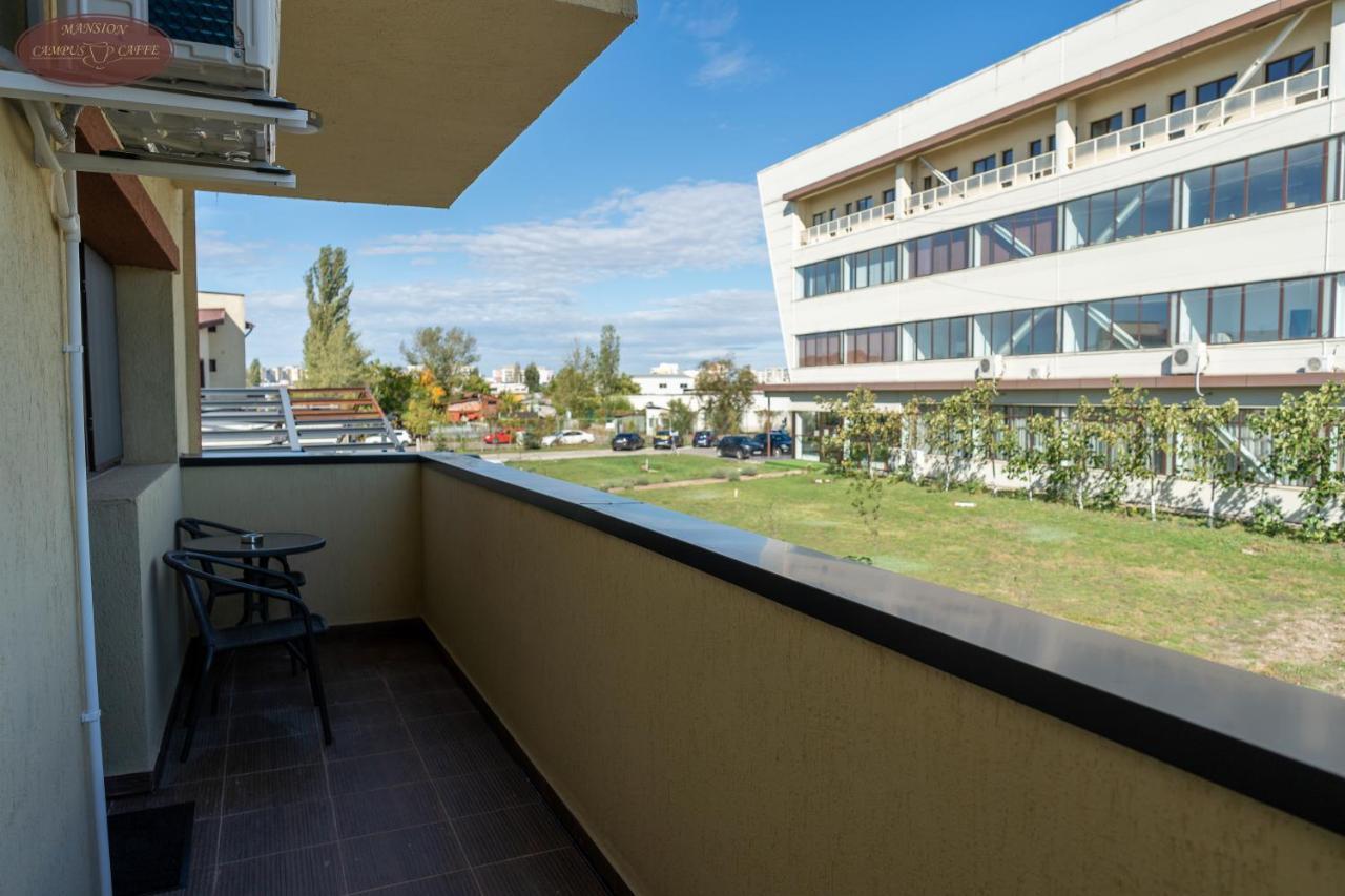 Campus Caffe Mansion Hotel Buzau Luaran gambar